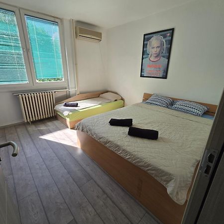 City Center Apt Wfree P 斯科普里 外观 照片