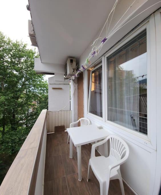 City Center Apt Wfree P 斯科普里 外观 照片